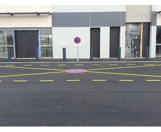 Réalisation place Convoyeur, Panneau signalisation et marquage au sol (45 Tavers)